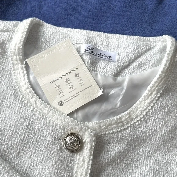NEW Tweed like Lady Jacket w beautiful details summery light weight. Fits like M - Picture 9 of 9